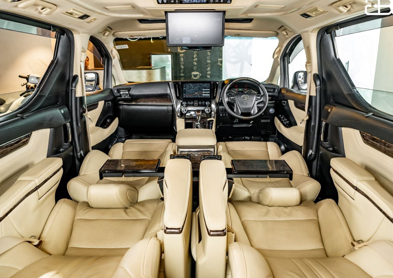 Mercedes S-Class Back